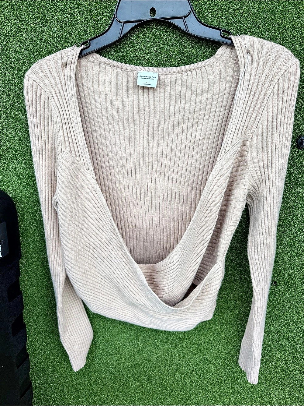 Abercrombie Draped Front Sweater in Beige Like New